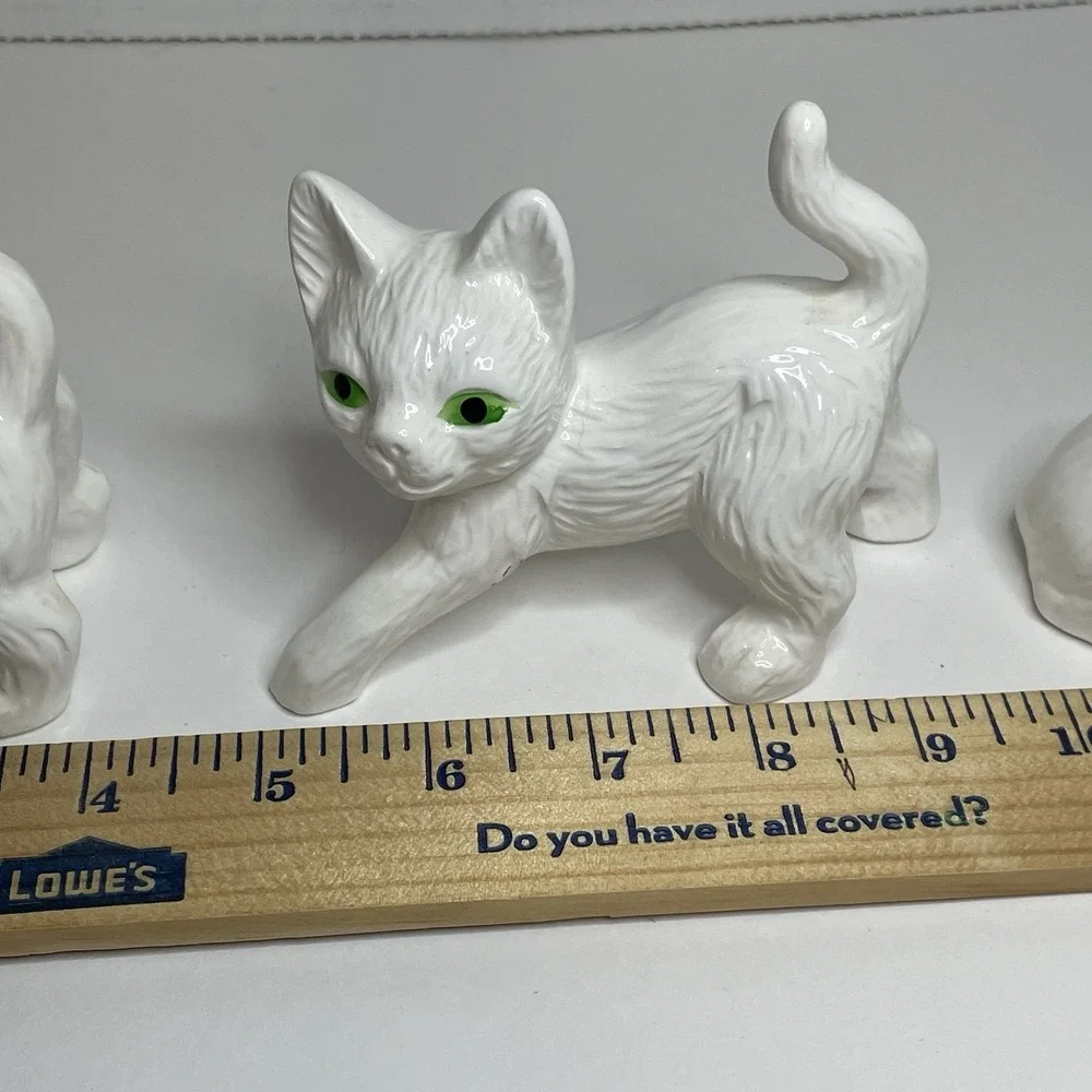 3 Vintage White Kittens Cats w/ Green Eyes Figurines Ceramic Cute 3-4